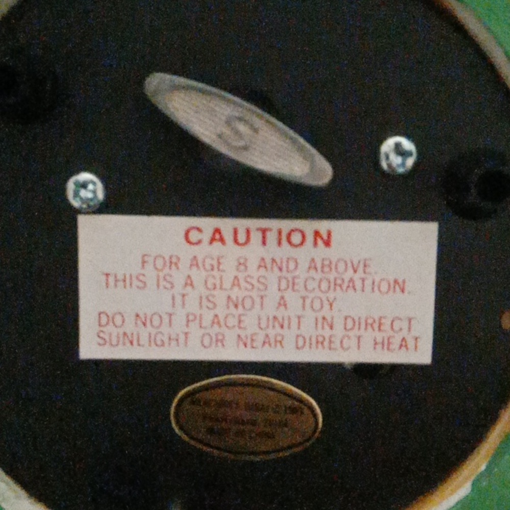 Easter spring season snow globe - Picture 4 of 5